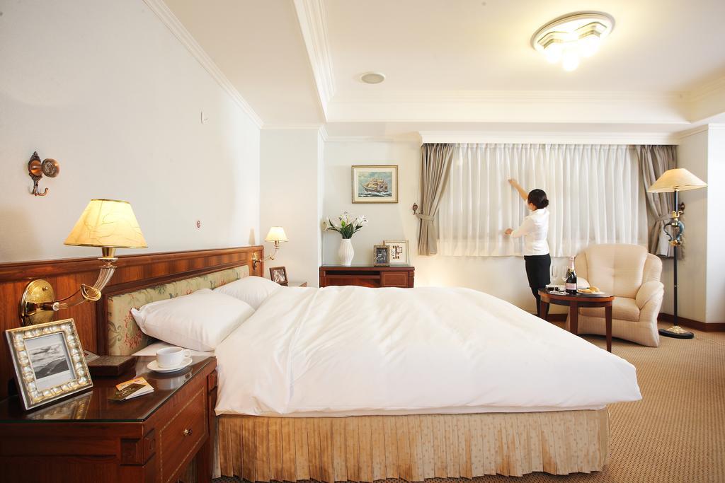 Kingdom Hotel Hsinchu Zimmer foto